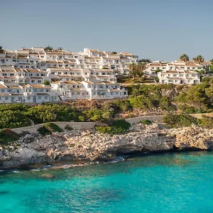 https://blau-punta-reina-resort.allmallorcahotels.com