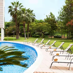 Отель Novotel Barcelona Cornella